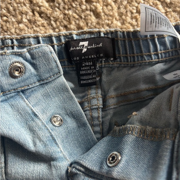 7 For All Mankind Baby Cutoff Denim Shorts Light Wash 24M - Picture 3 of 4